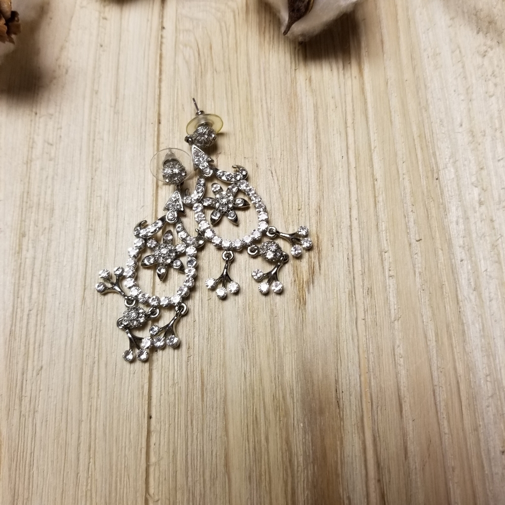 Beautiful Statement Dangle Earrings - image 5